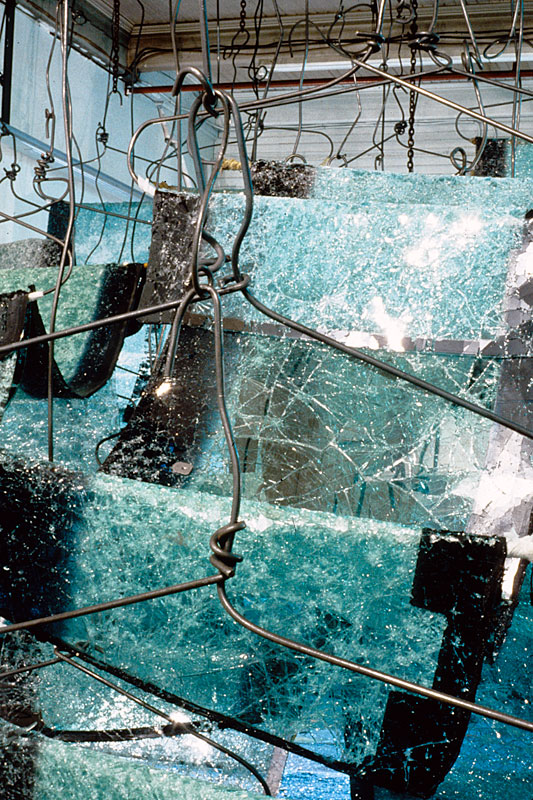 Unfunctional (Detail)